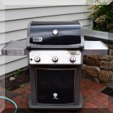 L01. Weber Spirit gas grill. 